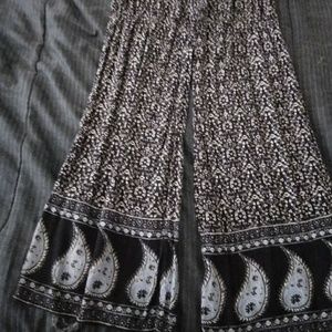 Boho Shiek navy blue and white summer pants